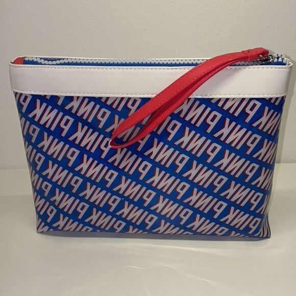 🔥NEW VICTORIA SECRET COSMETIC BAG - Picture 1 of 5